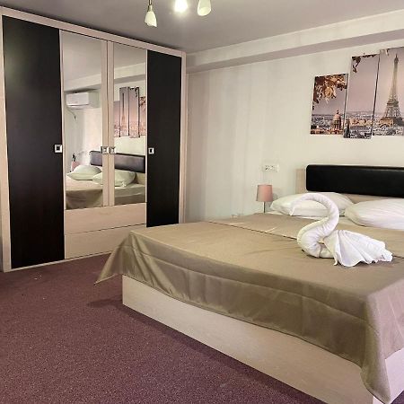Casa Vladimirescu Hotel Дробета-Турну Северин Екстериор снимка